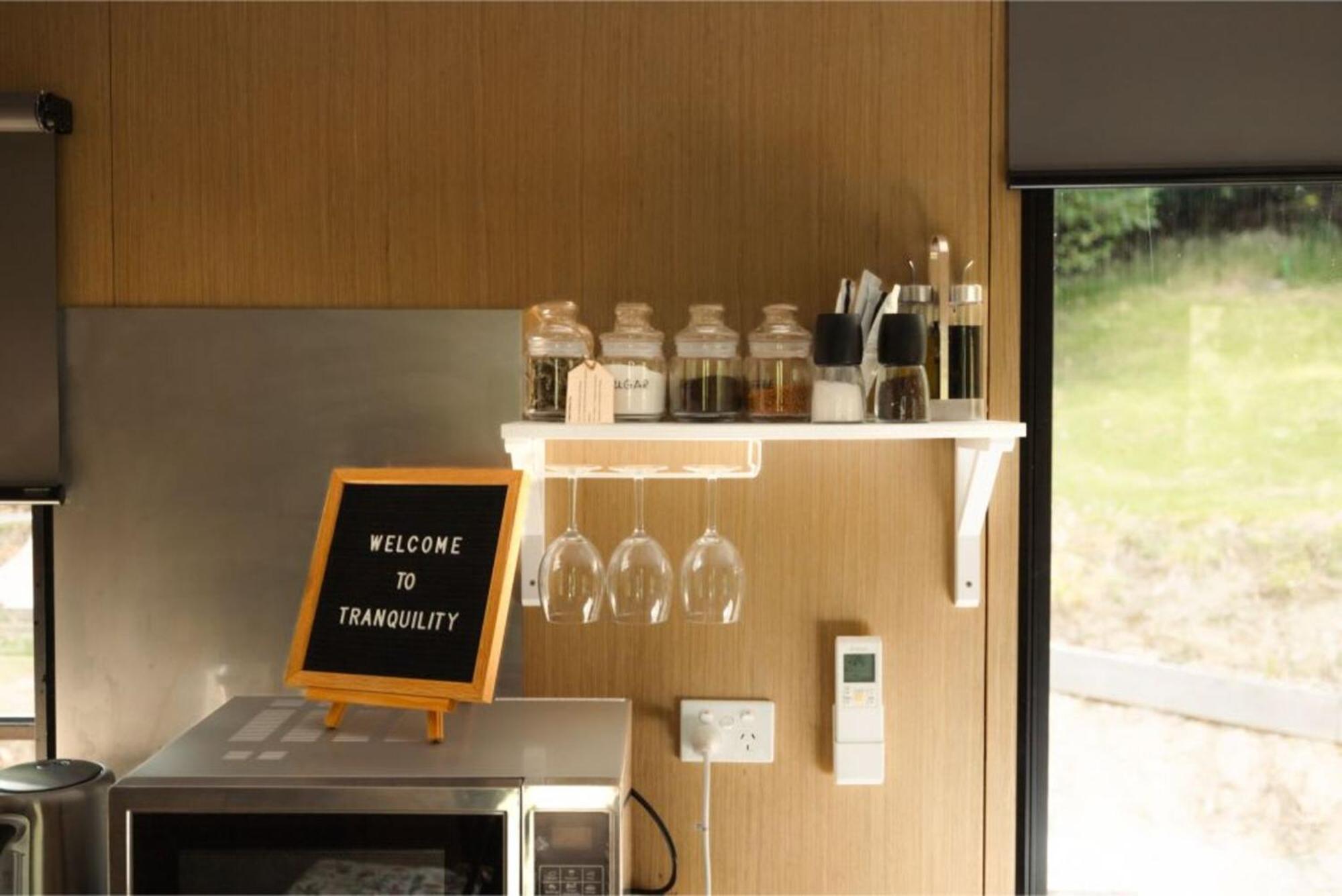 Villa Tranquility Tiny House By Tiny Away Owaka Esterno foto